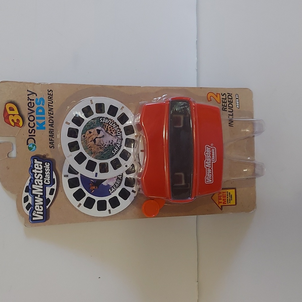 View master classic , 3d safari  adventures . Dated 2016 , New and sealed